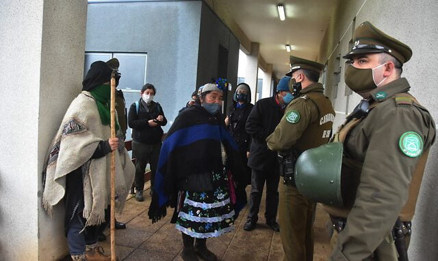 Manifestantes-por-machi-Celestino