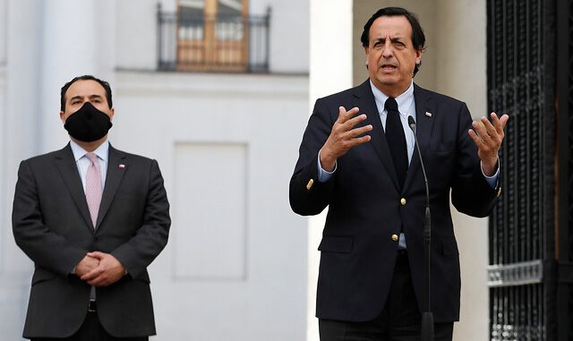 Ministro-Pérez-por-camioneros