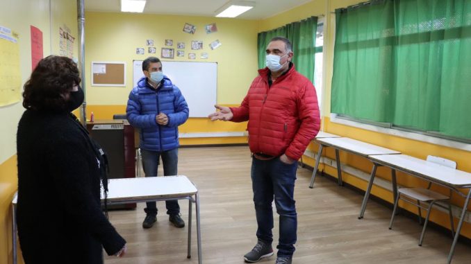 www.prensaciudadana.cl-municipio-de-padre-las-casas-lidera-proyectos-que-permitiran-la-reposicion-de-dos-escuelas-rurales-de-la-comuna-img-1261