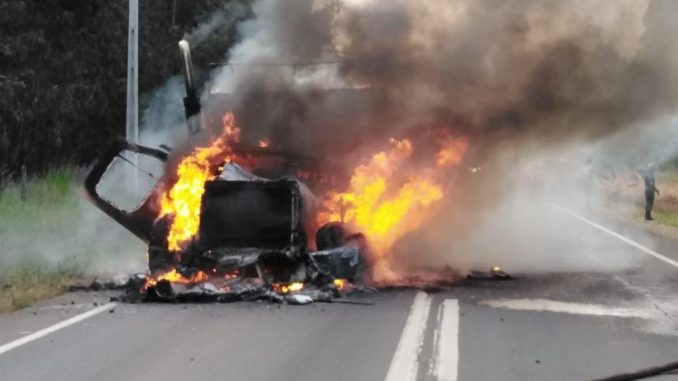 www.prensaciudadana.cl-reportan-incendio-de-camion-en-la-ruta-collipulli-y-angol-whatsapp-image-2020-11-12-at-8.12.56-pm
