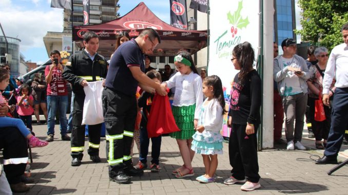 www.prensaciudadana.cl-hoy-se-lanza-rifa-de-bomberos-pero-sin-llegar-a-la-meta-de-ventas-bomberos-rifa-2