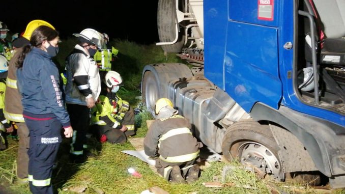 www.prensaciudadana.cl-padre-e-hija-fallecieron-tras-ser-arrollados-por-un-camion-mientras-trabajaban-al-interior-de-una-garita-vendiendo-queso-padre-e-hija-mueren