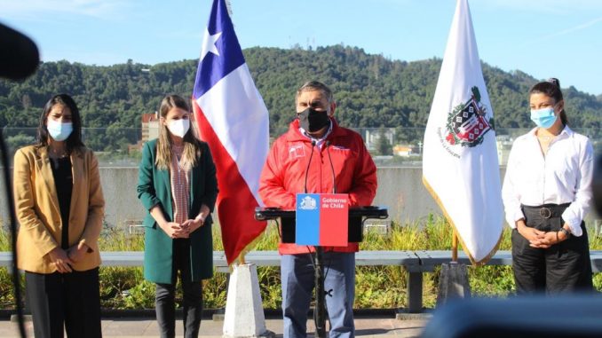 www.prensaciudadana.cl-intendente-presento-nueva-gobernadora-de-cautin-y-seremis-de-la-araucania-gobernadoras-y-seremis