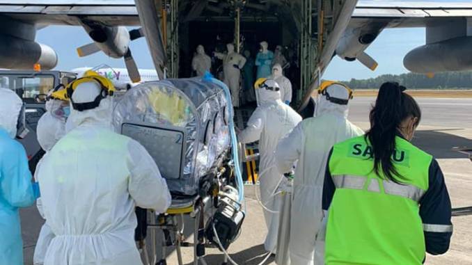 cuatro-adultos-mayores-con-covid-19-fueron-trasladados-a-santiago-covid-pacientes