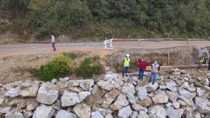 mop-trabaja-en-el-mejoramiento-de-acceso-a-caleta-queule-en-la-comuna-de-tolten-acceso-a-queule-3