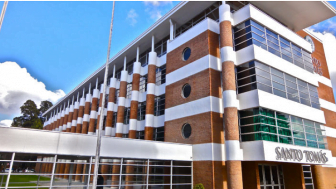 Frontis Santo Tomás Temuco
