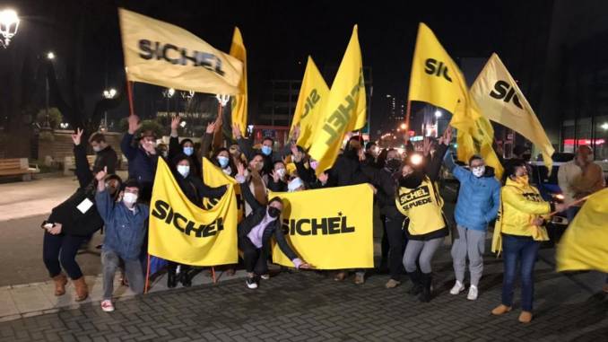 comando-de-sichel-sale-a-celebrar-por-temuco-el-de-boric-no-aparecio-sichel-2