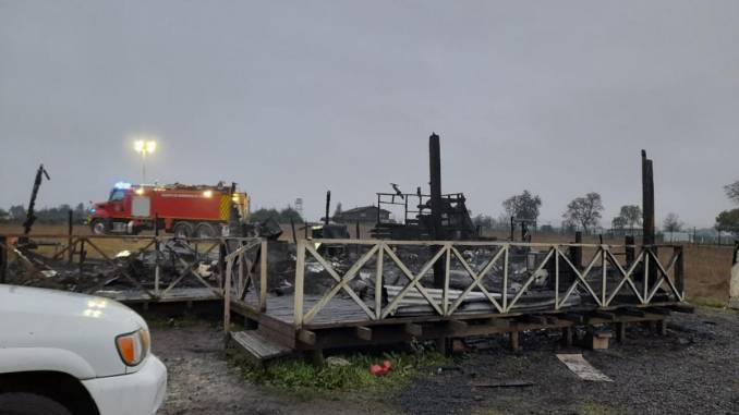 grave-incendio-dejo-2-personas-muertas-en-lautaro-incendio-lautaro
