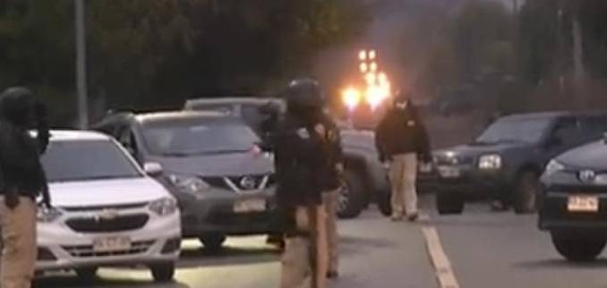 sorpresivo-allanamiento-de-madrugada-en-temucuicui-mega-tenucuicui