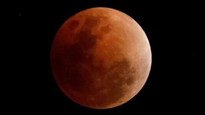 este-viernes-se-vivira-el-eclipse-mas-largo-en-casi-600-anos-lo-veremos-desde-la-region-luna-roja