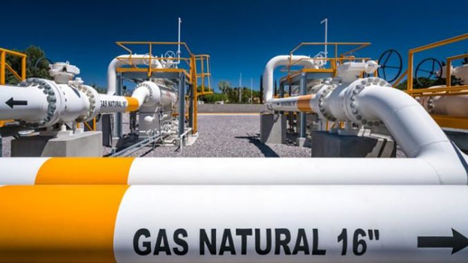 enap-informo-que-este-viernes-llegarian-expertos-que-buscarian-el-yacimiento-de-gas-natural-de-labranza-gasnat