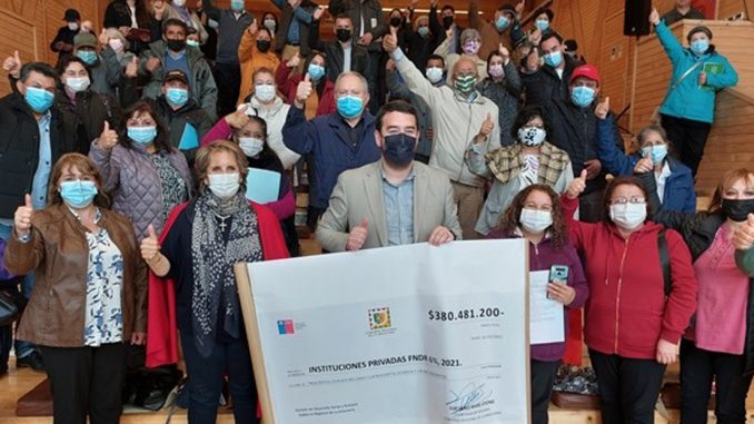 gobierno-regional-anuncio-que-fondos-fndr-para-organizaciones-sociales-aumentaron-del-6-al-7-en-2022-fndr1