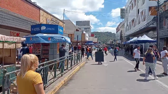 municipalidad-de-temuco-busca-reordenamiento-de-comerciantes-ambulantes-screen-shot-2021-12-21-at-21.57.39