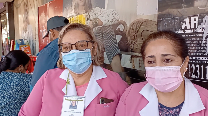visitamos-a-las-damas-de-rosado-que-venden-deliciosas-humitas-en-el-centro-de-temuco-screen-shot-2021-12-22-at-14.35.15