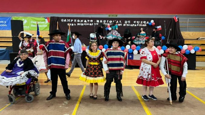 Campeones de Cueca Discapacidad (2)