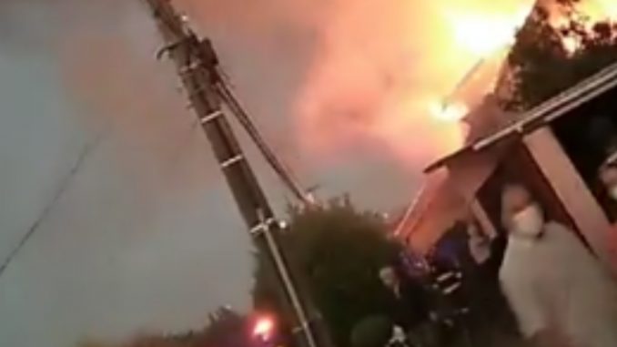 incendio-destruye-vivienda-en-sector-centrico-de-victoria-incendio-victoria