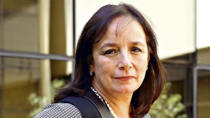 senadora-aravena-cuestiona-inasistencia-del-presidente-boric-a-cumbre-por-la-paz-carmen-gloria-aravena