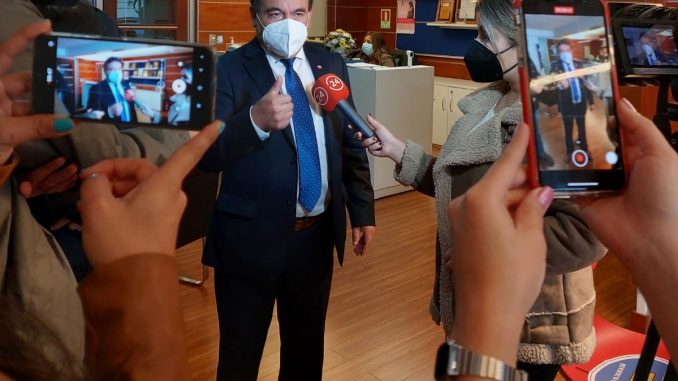 Diputado Juan Carlos Beltrán Silva, punto de prensa CCHC