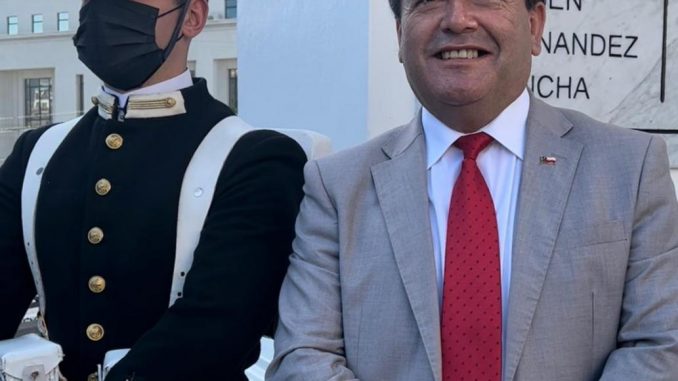 Diputado Beltrán con brigadier purenino