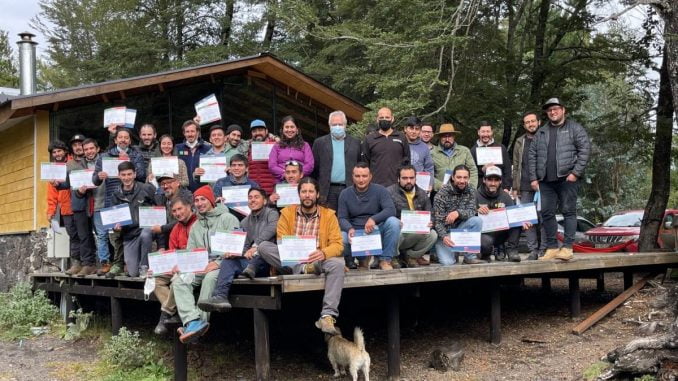 empresa-de-turismo-rutas-australes-culmina-exitosamente-programa-de-especializacion-en-montana-turismo1