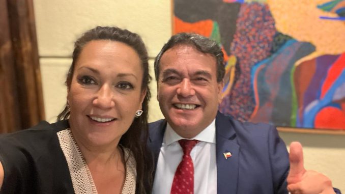 diputado Juan Carlos Beltrán y la diputasda Marisela Santibáñez