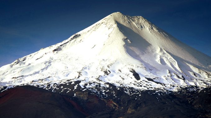 large_Ch_2167_VOLCAN_LLAIMA_-_copia