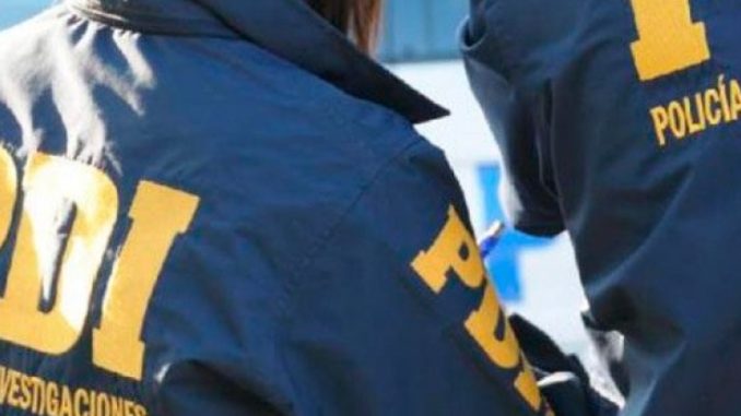 funcionaria-de-la-PDI-portonazo