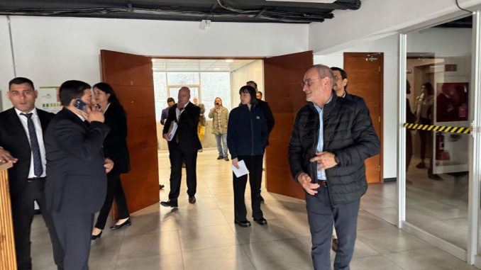 Gobernador Saffirio realiza apertura de oficinas de Corporación Desarrollo Araucanía 2