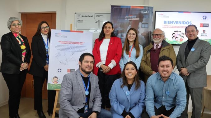FOTO autónoma sella compromiso sobre acogimiento familiar 1