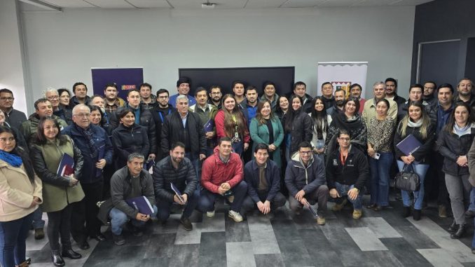 Gobierno de La Araucanía presento avances de la Política Pública Regional de Fomento Productivo a encargados de desarrollo de los municipios2